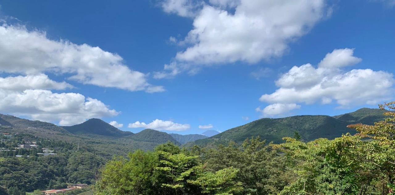 Отель Hakone Nica Экстерьер фото